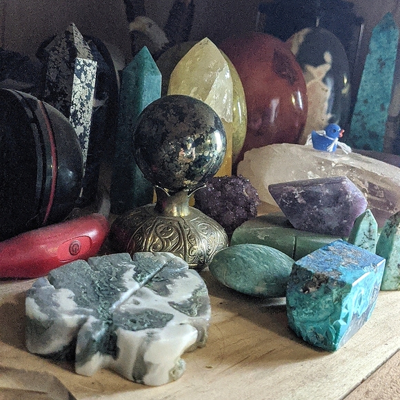 Brownie's Crystal SALE 💎 HELPING OFFSET VET Bills 1year anniversary SHOW - Picture 11 of 13